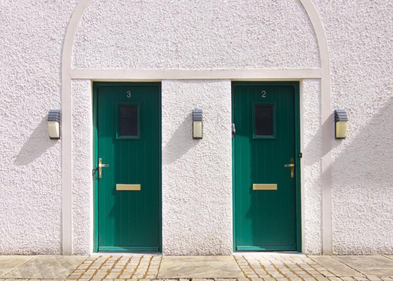 Apartmán Escape Ordinary At Castle Hume Enniskillen Exteriér fotografie