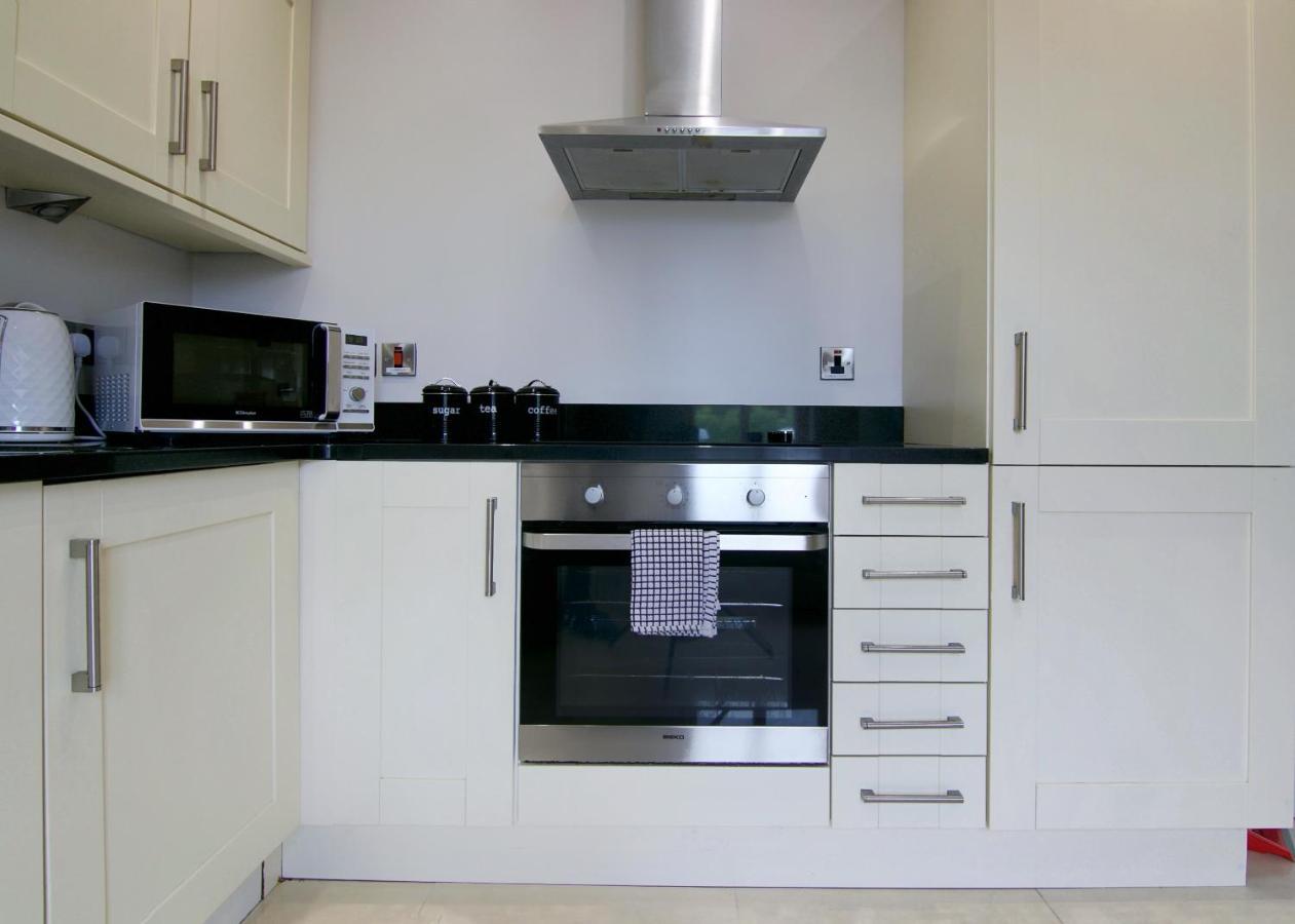 Apartmán Escape Ordinary At Castle Hume Enniskillen Exteriér fotografie
